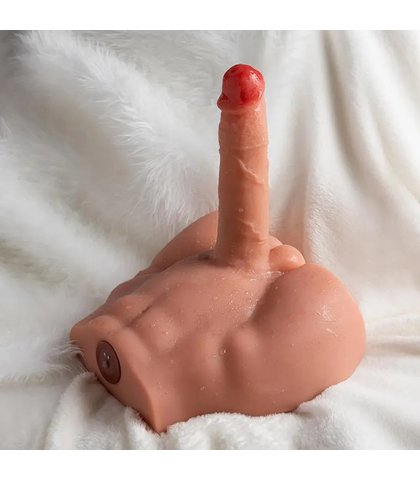 Peel torzo sa dildom koji se pomera