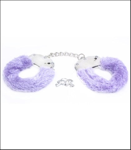 Metalne lisice ljubicasto krzno purple furry cuffs